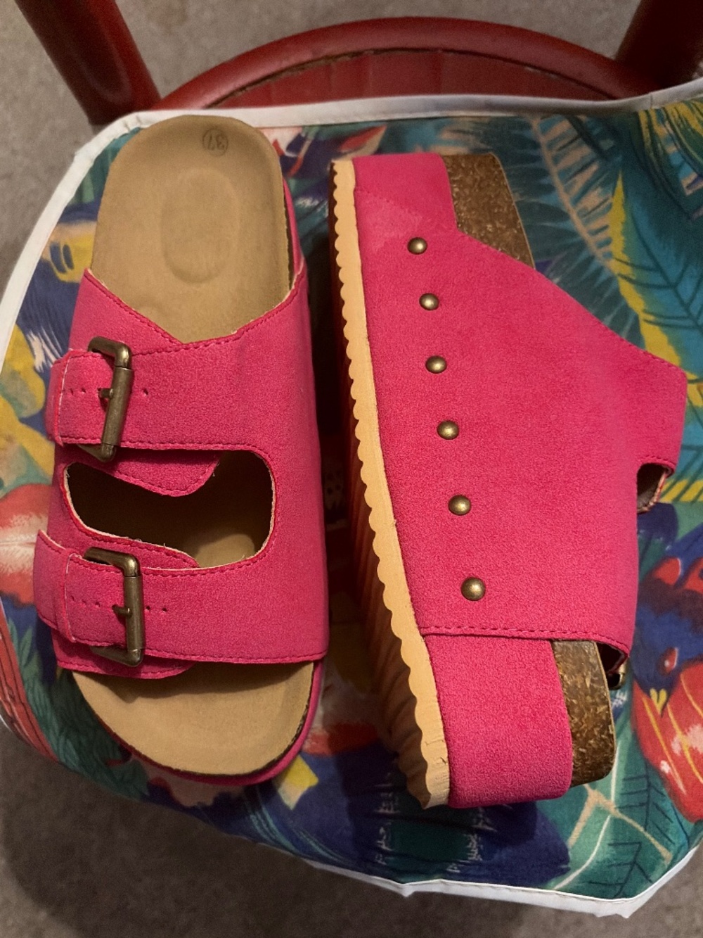 Fuschia platform sandals